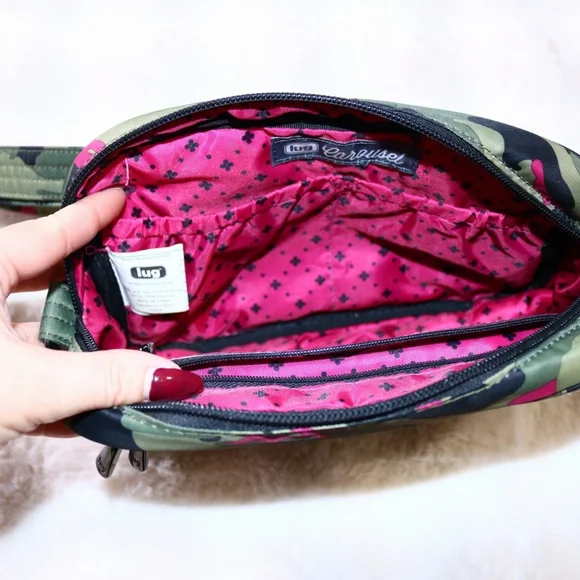 Lug Carousel Lightweight Convertible Belt Camouflage, crossbody - Picture 2 of 4